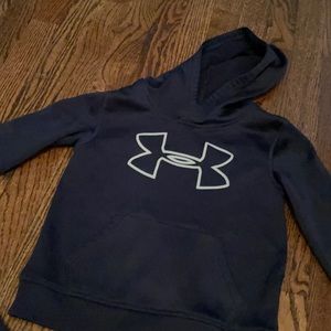 Navy blue Under Armour hoodie… Boys size 5